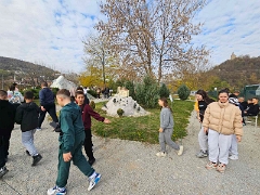 IMG-6fbed6503a8c5241150f639ebd2659a1-V